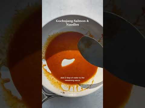 Gochujang Salmon & Noodles