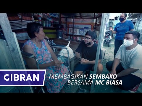 Aksi Bagi Sembako Bareng MC Biasa