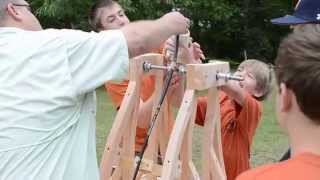 preview picture of video '2013.04.27 ScoutFest - Trebuchet demonstration 1'