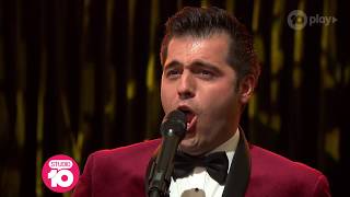 Mark Vincent Performs &#39;Hark The Herald Angels Sing&#39; | Studio 10