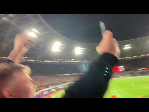 WEST HAM FANS CELEBRATE SEVILLA WIN | EUROPA LEAGUE WIN | SCENES AND LIMBS