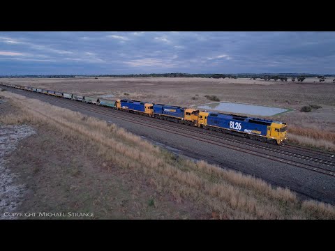 7737V Pacific National Grain Train Chased By Drone (2/5/2022) - PoathTV Australian Railways