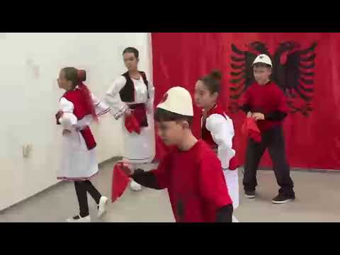 Shkolla "Pashko Vasa" Kopacindoll. Urime28 Nentori 🇦🇱 