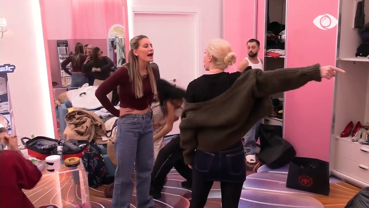 “Surrat patate”/ Danja debaton me Valbonën për punët e shtëpisë: Dështake…