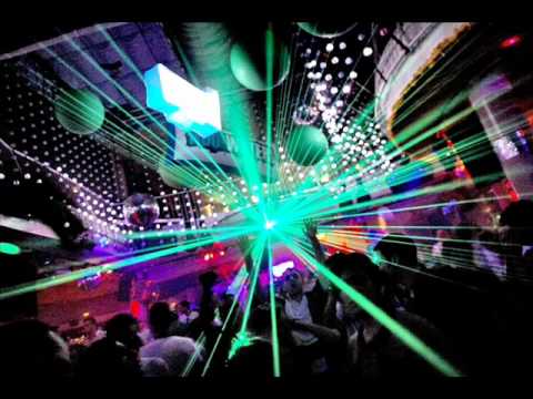 Nicky Romero Vs Chuckie & Albert Neve - Craissy Star (Blizzard Bootup)