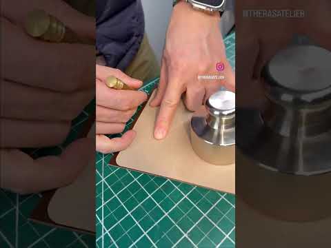 Handmade Leather iPad Sleeve #asmr #leathercraft