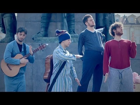 Eugenio in Via Di Gioia - Perfetto uniformato (Official video)