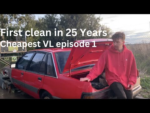 Opening the VL'S MYSTERY boot and giving it its FIRST CLEAN in 25 YEARS!