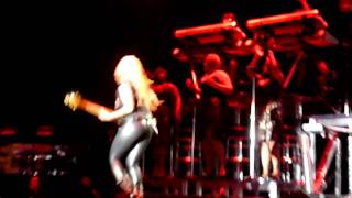 Divinity Roxx Bass Solo - Beyoncé I Am... Tour (Stockholm 13 May 2009)