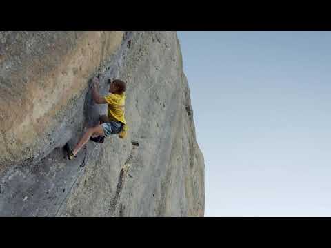 Alex Megos Finishing 5.15c/d with Speed and Grace [Bibliographie 9c edit]