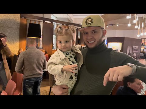 A Day in the Life : Hansum goes Skiing, Skating & Dinner for Dads Birthday (Episode 2)