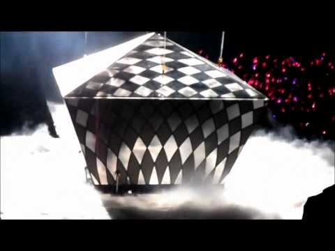 111210 SNSD Singapore Concert Opening