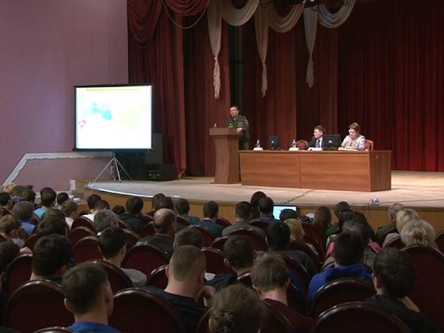 В армию – со знанием 