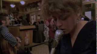 Chloé Cassandre - Les Cloches