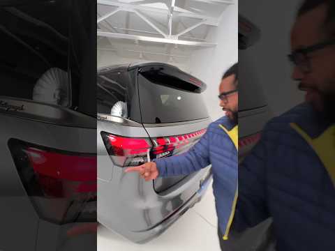 HOLY SMOKES! Infiniti has a new QX80! 🤩