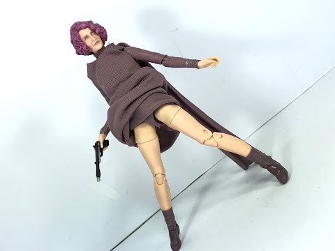 Star Wars 6 Inch Vice Admiral Holdo Chefatron Review