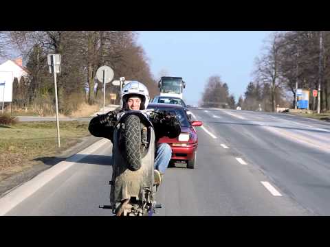 Niedoyeb Racing Team - Na gumie