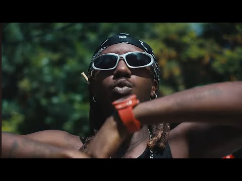 Maaska - IMFUBYI ft B-Threy & J-One (Official Video)