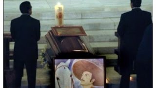 Antonio Aguilar morir tomando