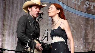 &quot;Six White Horses&quot; Gillian Welch and David Rawlings at HSB 2011