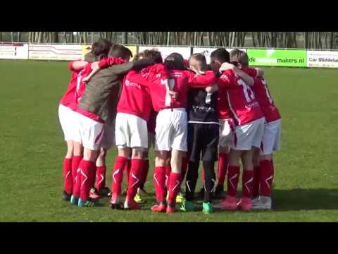 Voor aanvang SCH'44 JO12-1 - DOVO JO12-1