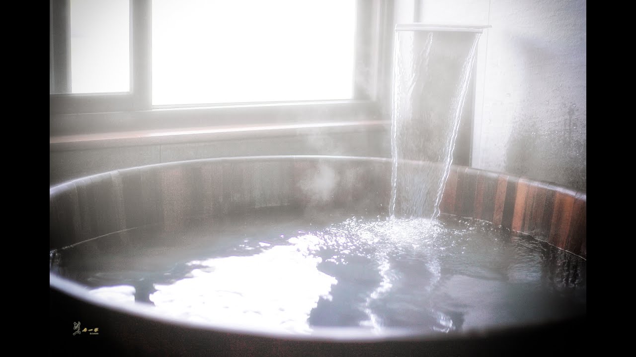 金都精緻溫泉飯店｜親水景觀情人湯屋