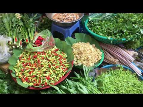Cheap Street Food In Phnom Penh Market - Art Of Living In Asian Market Video