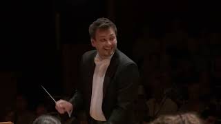 Download lagu Edward Elgar – Introduction and Allegro, Op.47 mp3