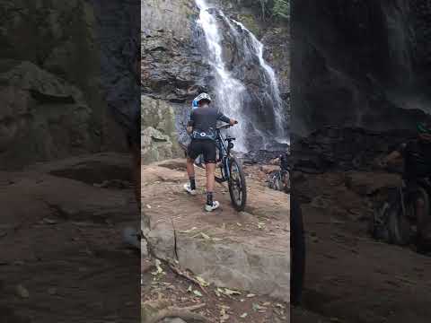 CACHOEIRA DE NATUBA PARAIBA BRASIL.