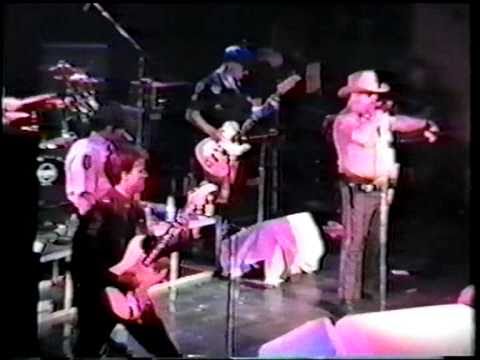 GWAR X-Cops Part1 Live Chicago 1995 Interloper Welcome To New Jersey Barbells