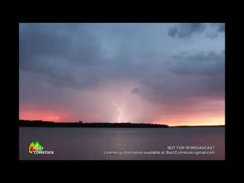 Lightning time-lapse at Lake Thunderbird, OK 09/14/15