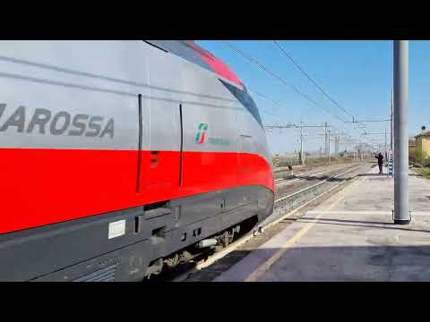 Frecciarossa 8818 e 8809