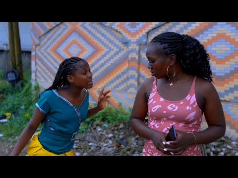 Gloria Advises Her Aunt - GLORIA'S TERRIBLE AUNT EPISODE 01