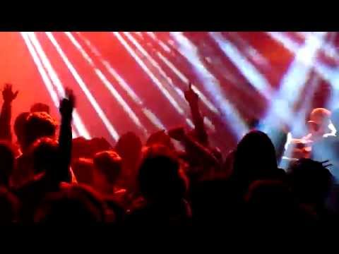 Blackboard Jungle ft. MC Taiwan & Rootsman 2014 Reggaebus Festival #4