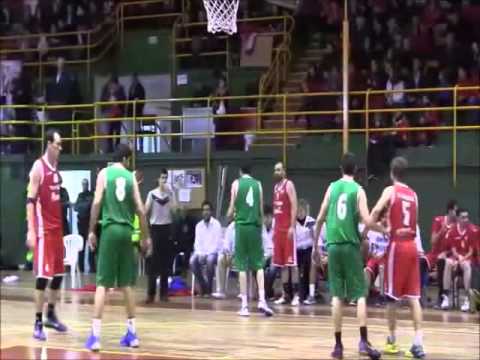 Imágenes del  CB Villarrobledo 80 Covibar Rivas 69