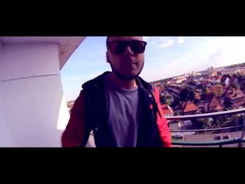 Wyrwa/Kefir - SLIDE#1