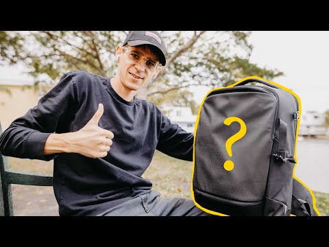 The best Travel Camera Bag in 2022 | Lowepro Flipside 400 AW III