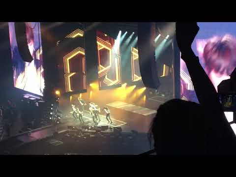 [180923] BTS LOVE YOURSELF WORLD TOUR  IN HAMILTON - IDOL FANCAM