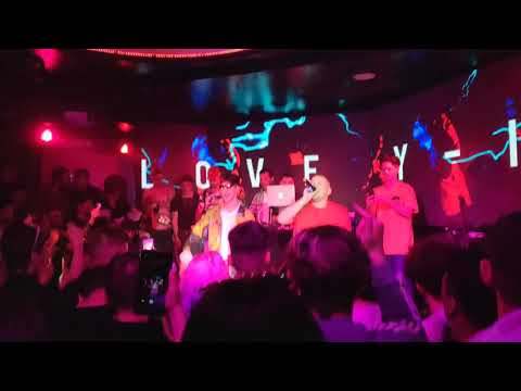 Love Y-i Valvanne X Adan - BEBE REMIX Directo Madrid