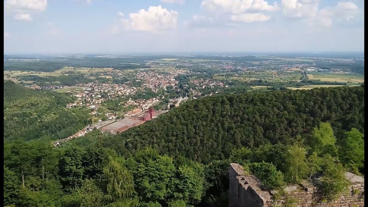 Bienvenue à Niederbronn-les-Bains, au cœur du parc naturel régional des Vosges du Nord