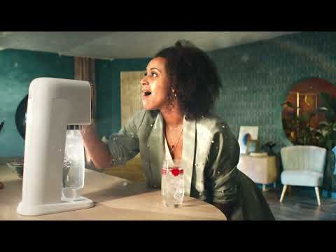 Gazuotų gėrimų gaminimo aparatas SodaStream ART, baltas video
