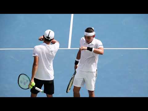 DU (Alt) Sergey FOMIN (UZB) & Denis ISTOMIN (UZB) VS (WC) Pruchya ISARO (THA) & Thantup 24-08-65