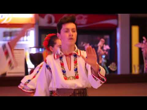 Mugurii Mintiului:Restaurant Colla by Salt Resort