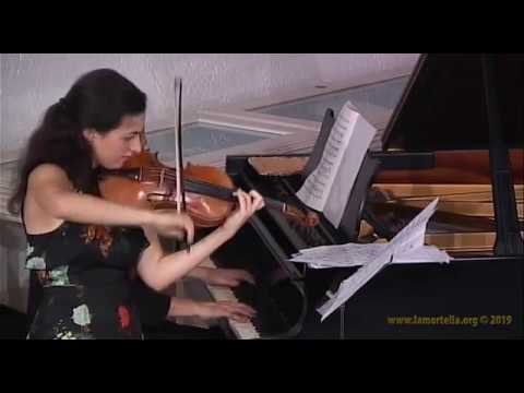 Duo Manvati-Bellocchio esegue I. Stravinsky - da Divertissement “Il bacio della fata”