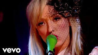 The Ting Tings - Shut Up And Let Me Go (Live from Jools&#39; 16th Annual Hootenanny, 2008)