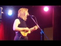 Julia Nunes - I Don't Want To (Live) 