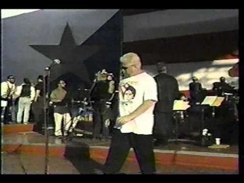 Cano Estremera XII Dia Nacional De La Salsa-Plante Bandera