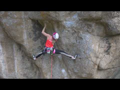 Dropping Molly - Trailer Oficial