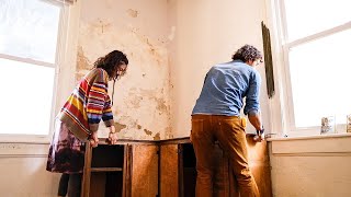 Our Walls are crumbling // Our Old House