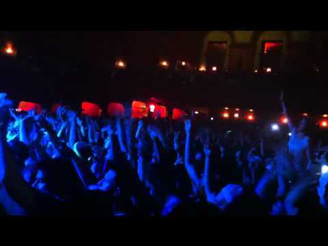 AVICII - Swedish House Mafia Pendulum Live